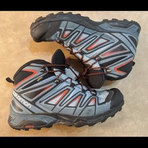 Salomon X Ultra 3 Mid Hiking Boots
